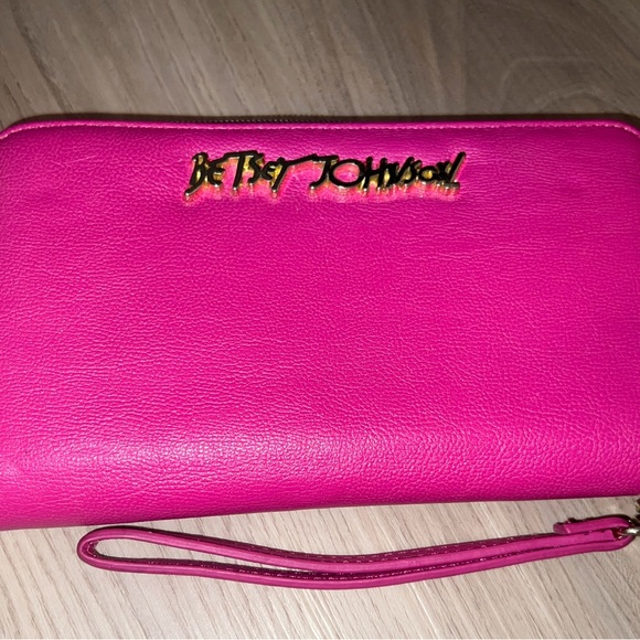 Betsey Johnson Handbags - Betsey Johnson Pink Wristlet Wallet